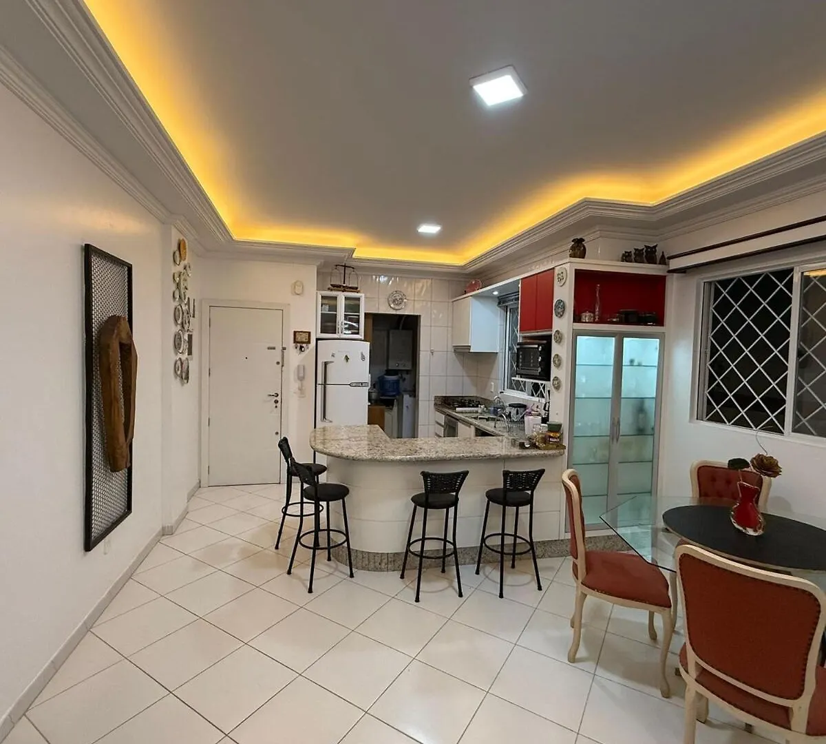 Amplo Apartmento Proximo A Praia Итапема 0*,  Бразилия
